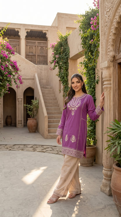 Women’s Embroidered Organza 2-Piece Suit