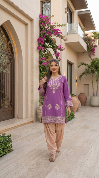 Women’s Embroidered Organza 2-Piece Suit